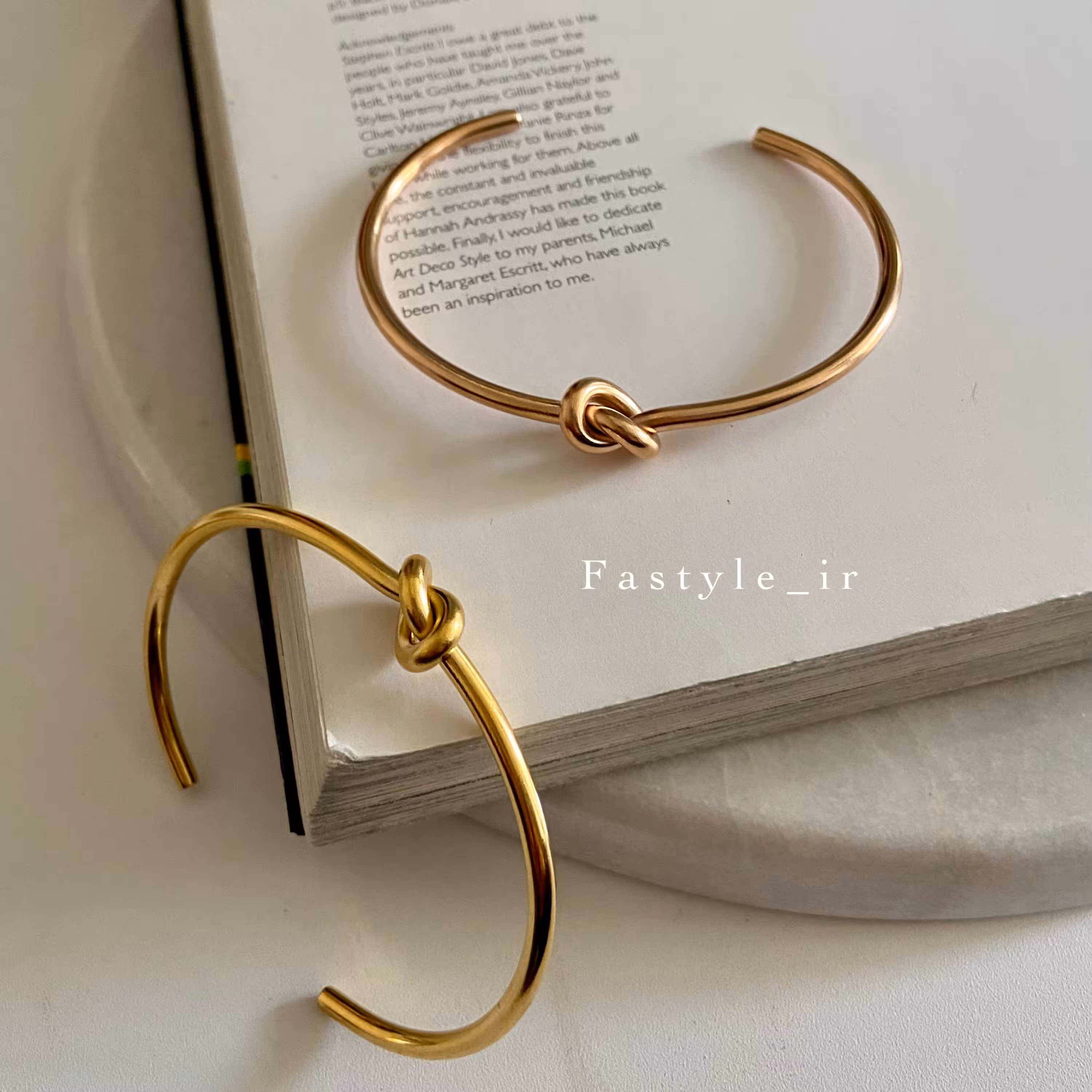 النگو استیل مدل گره رنگ ثابت و بنگل در دو رنگ طلایی و رزگلد