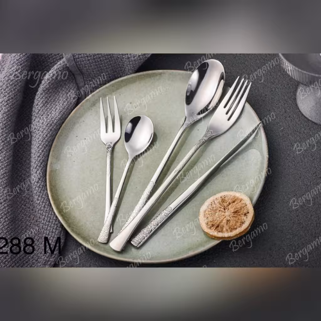 سرویس قاشق چنگال 52 پارچه 12 نفره برگامو مدل 288m