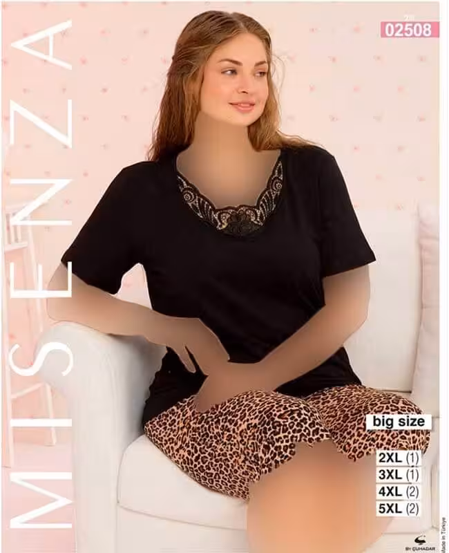تیشرت شلوارک سایز بزرگ زنانه رنگ مشکی کد 02508