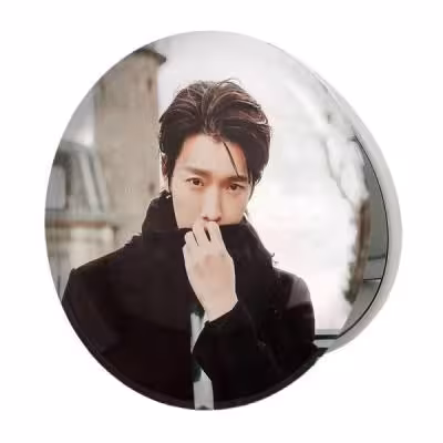 آینه جیبی خندالو طرح دونگهه گروه سوپر جونیور Super Junior مدل تاشو کد 12162