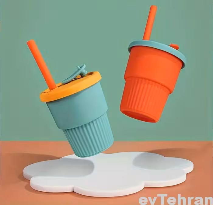 ماگ سیلیکونی فانتزی نی‌دار