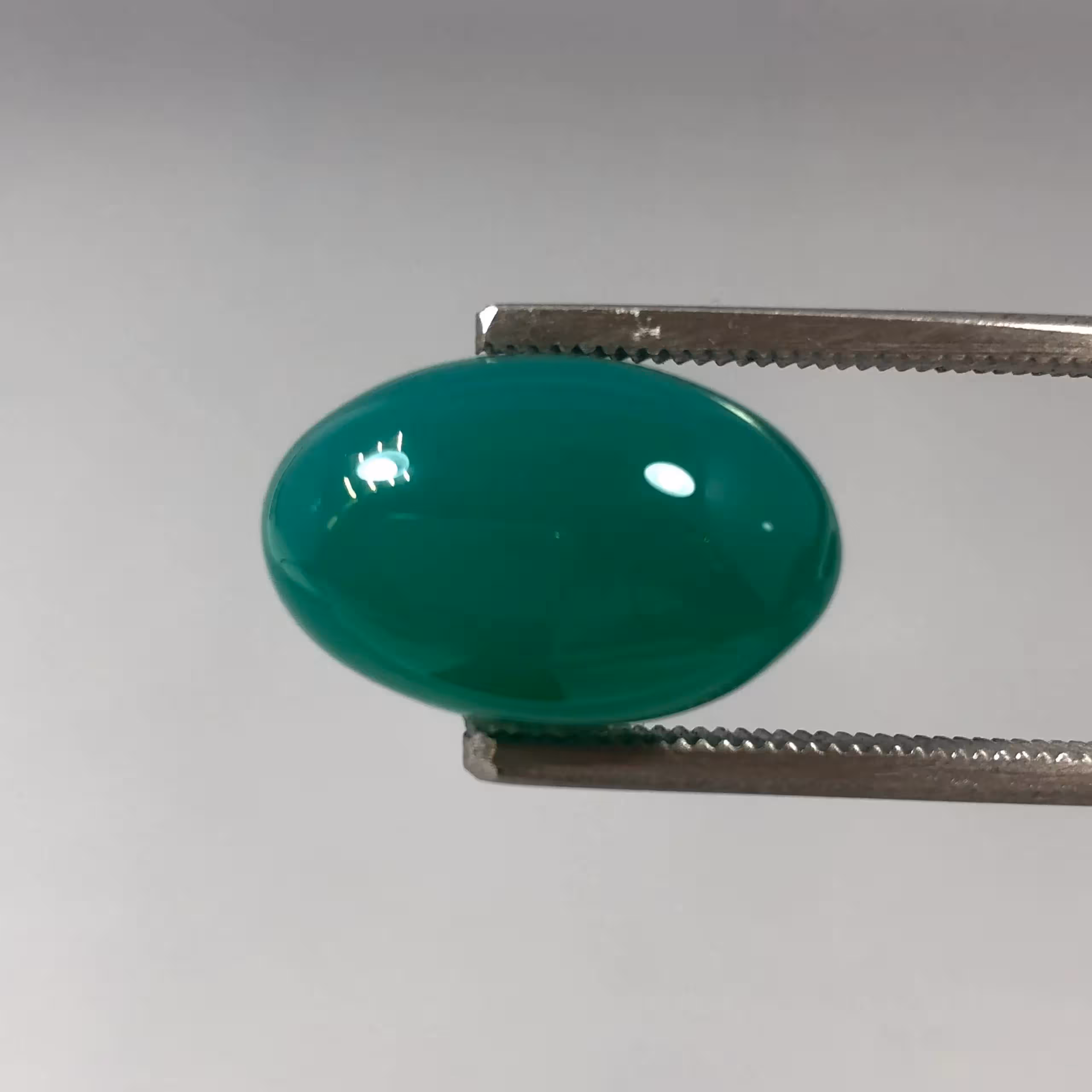 نگین عقیق طبیعی بارنگ سبز بهسازی 251266