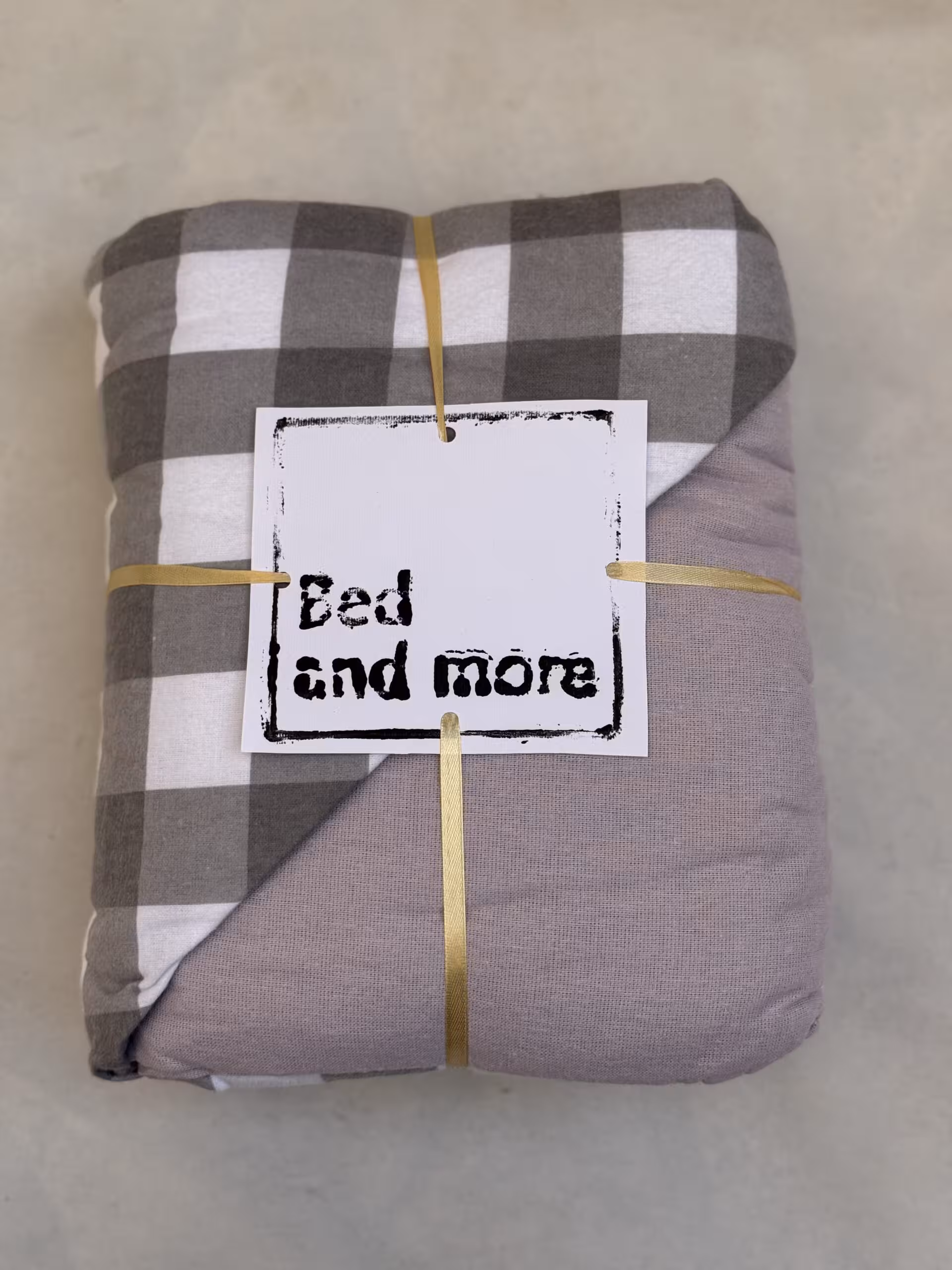 روتختی دو نفره چهار تکه کدL45 (کاور تشک،روانداز ، دو عدد روبالشتی)