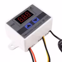 ترموستات دیجیتال 24 ولت XH-W3001