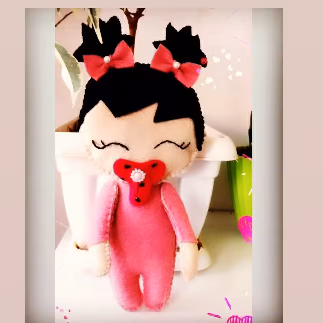 عروسک نمدی نی نی