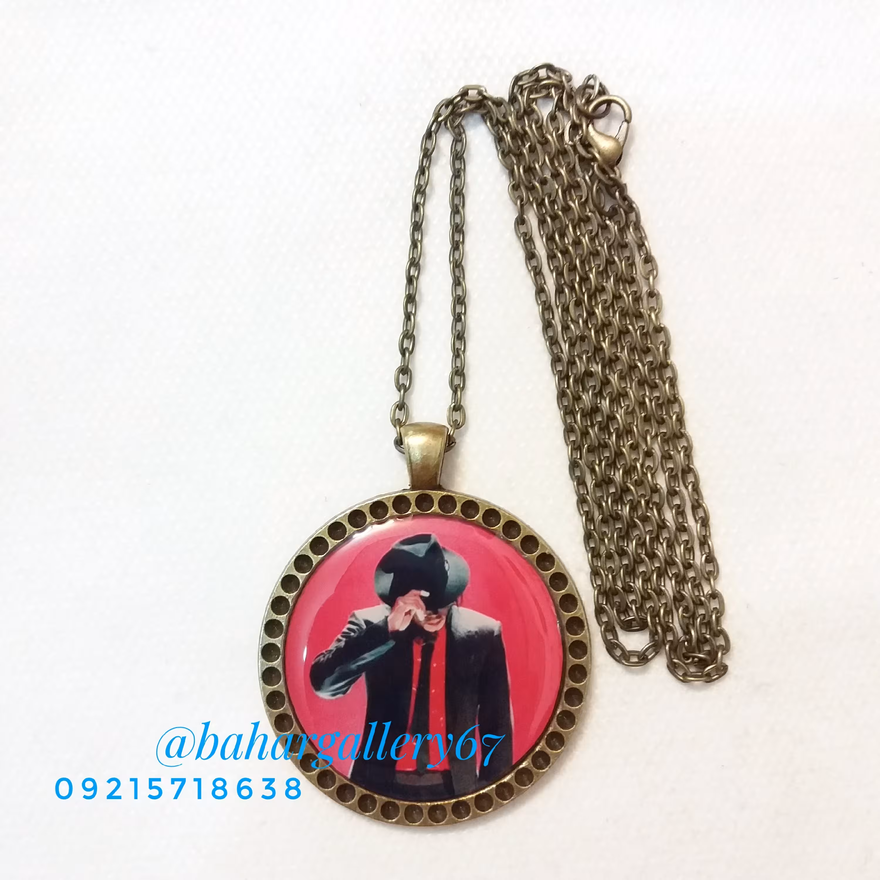 گردنبند عکس مایکل جکسون