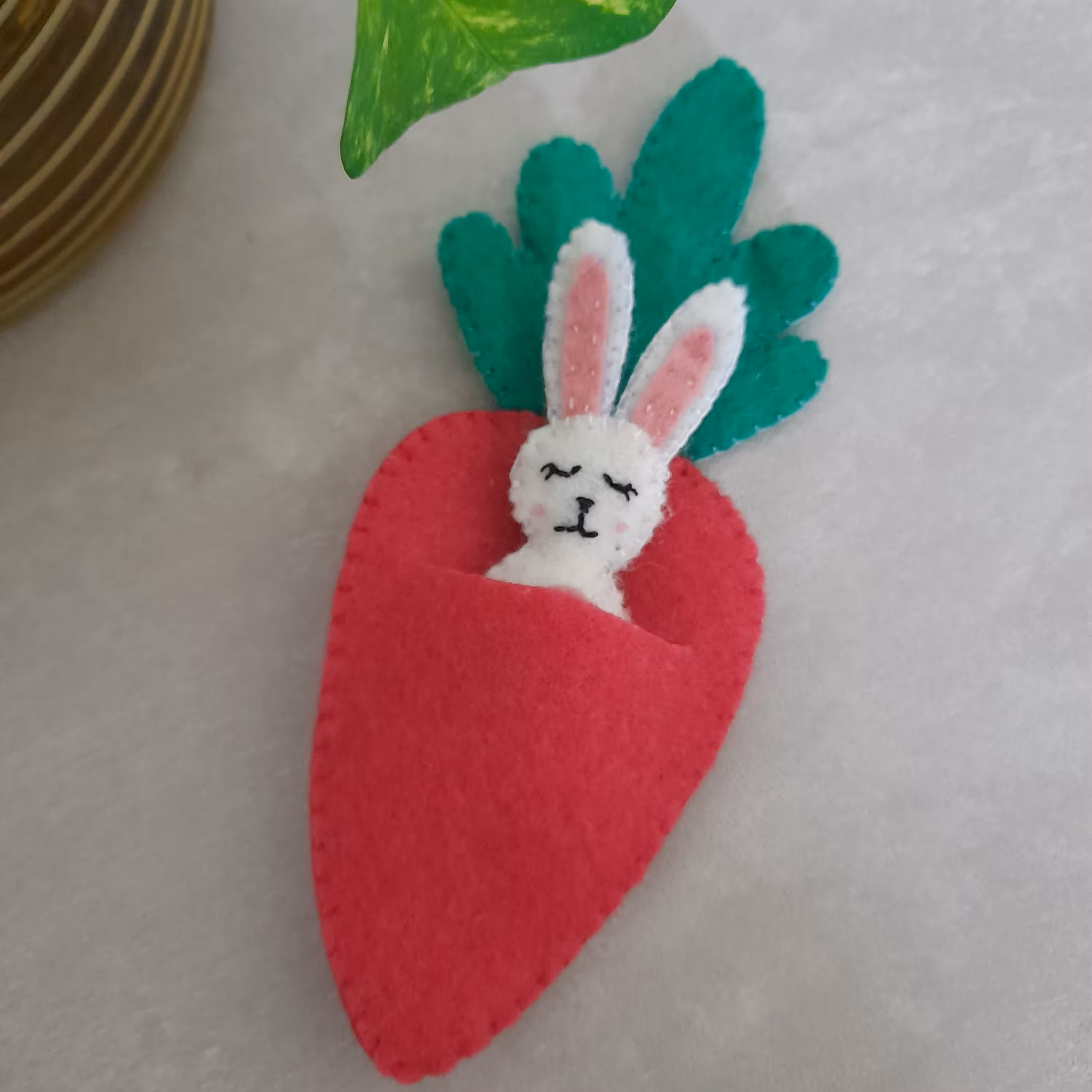 عروسک ِخرگوش نمدی