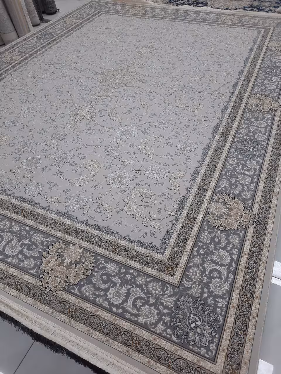 فرش 12متری اکرولیک کاشان 1200 شانه تراکم 3600 H