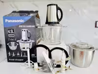 خردکن و غذاساز پاناسونیک مدل NI-2205 با توان 4500 وات، ظرفیت 4.5 لیتر، دو کاسه، موتور 3 سرعته، سیر پوست کن و تیغه‌های تیتانیومی
