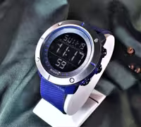 SUUNTO TRAVERSE دیجیتالی سانتو تمام دیجیتالی * فول امکانات * رنگ سرمه ای بادورشیشه نوک مدادی