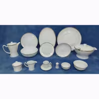 سرویس چینی دیپلمات 93 پارچه مدل نازنین طلایی (12 نفره)