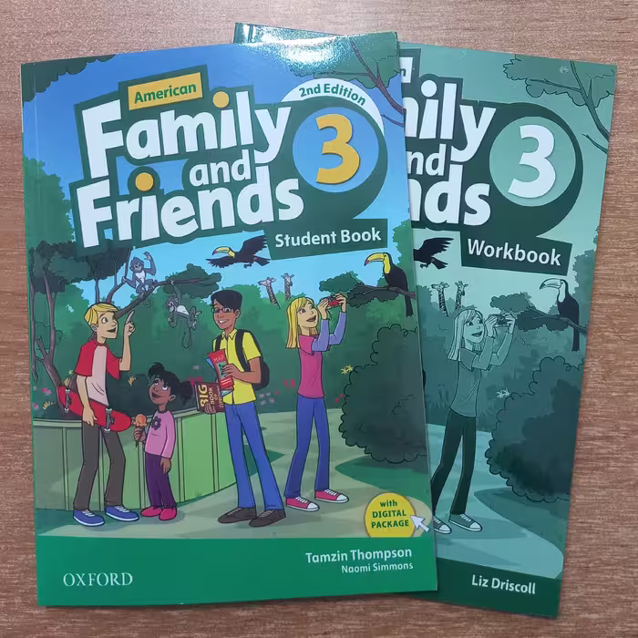 کتاب زبان فمیلی فرندز American Family and Friends 3 سایز وزیری به همراه کتاب کار