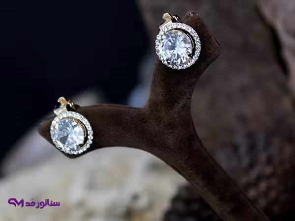 گوشواره استیل نگین دار طرح طلا کد G5083