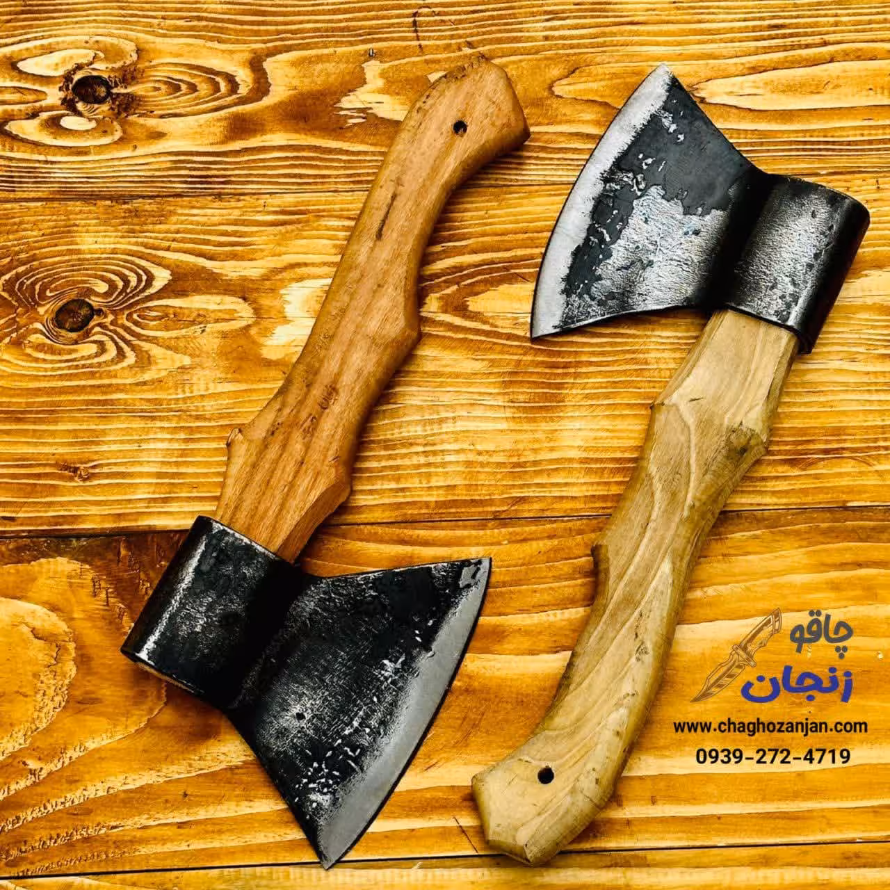 تبر متوسط سبک قدیم دستساز زنجان تیغه فولادی