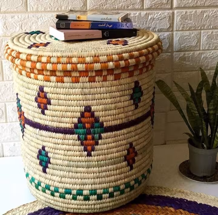 جالباسی استوانه ای حصیری کد 102350