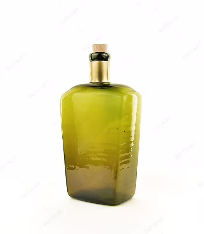 بطری آبگینه گردن برنجی مدل سارنگ زیتونی- کد 009