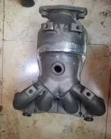 منیفولد دود به همراه کاتالیزور لیفان ایکس 60 دنده ای لوازم یدکی لیفان ایکس60