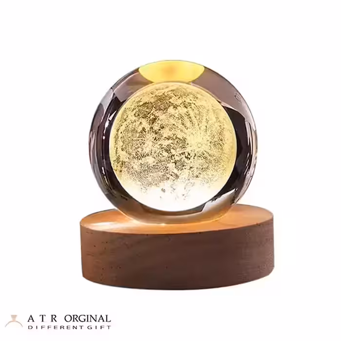 چراغ خواب گوی کریستالی مدل ماه کامل