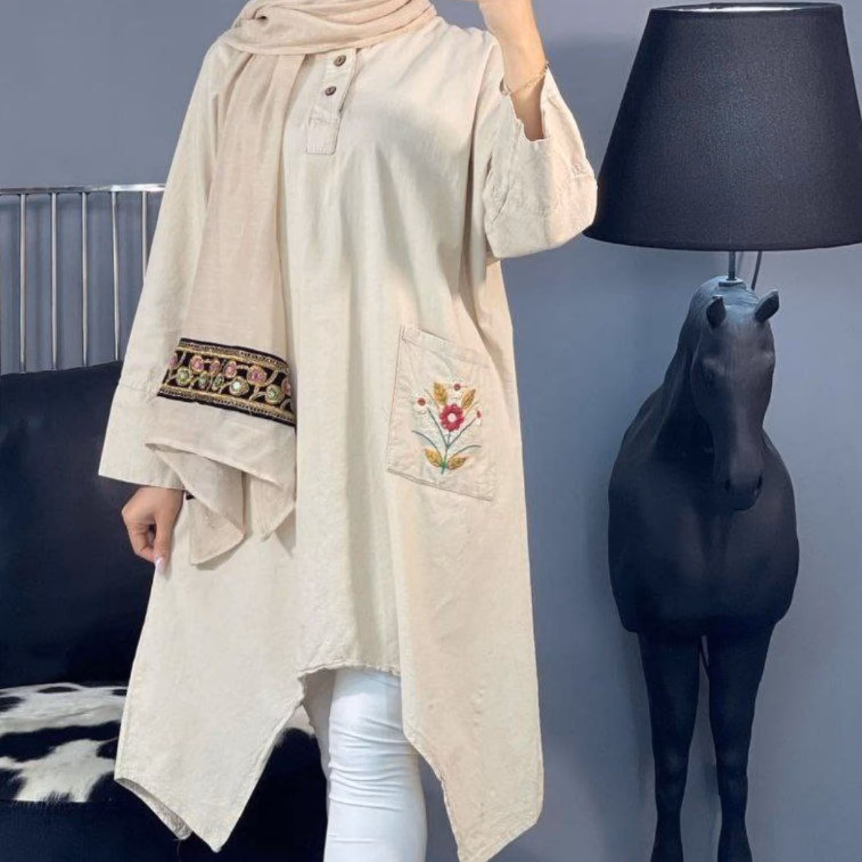 مانتو گلدوزی شده شیک (الیاف طبیعی)