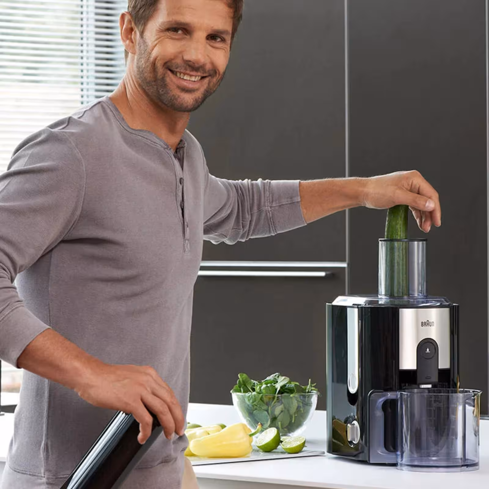 آبمیوه گیری براون J500