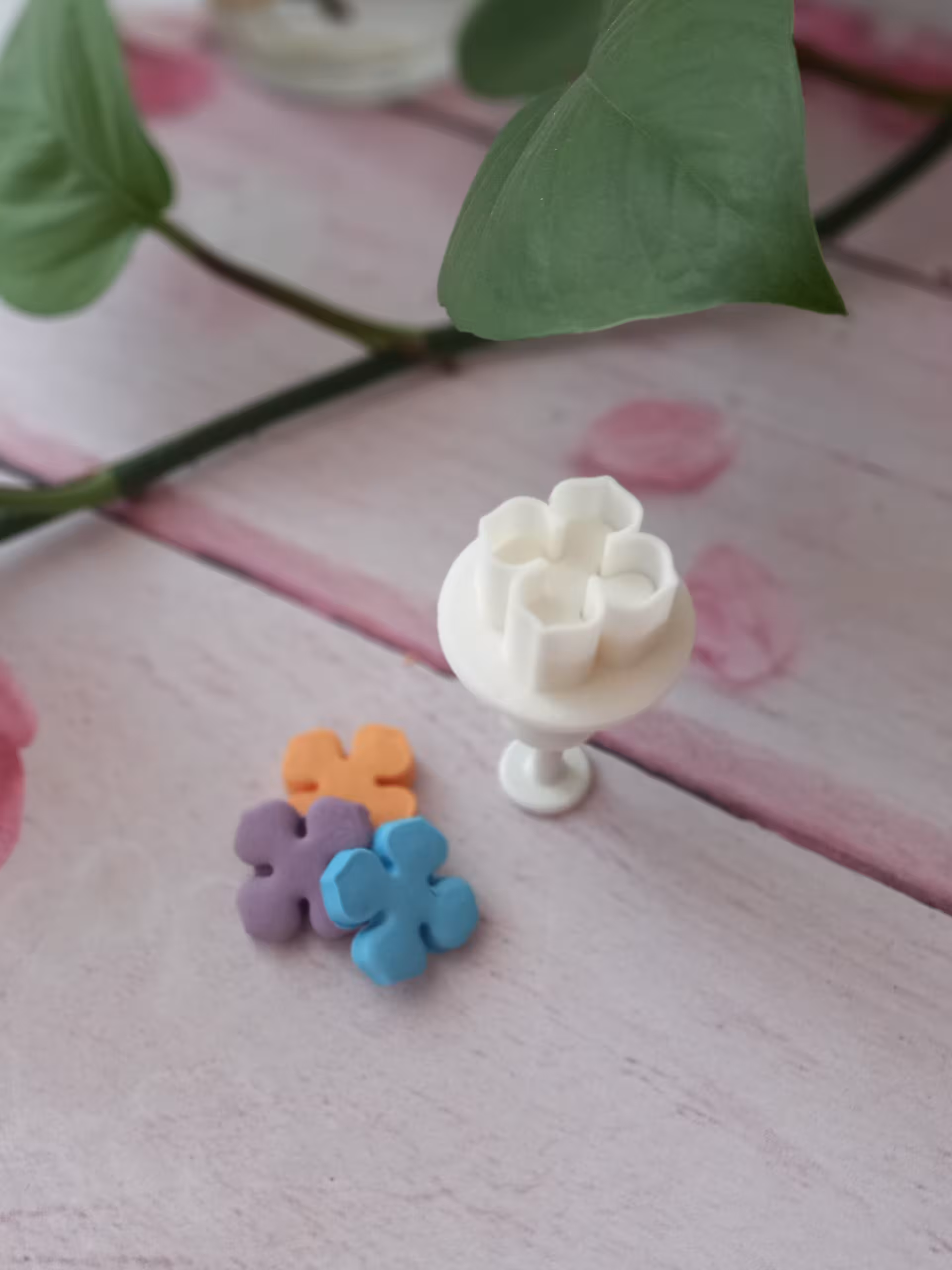 کاتر فشاری قند طرح گل کاغذی