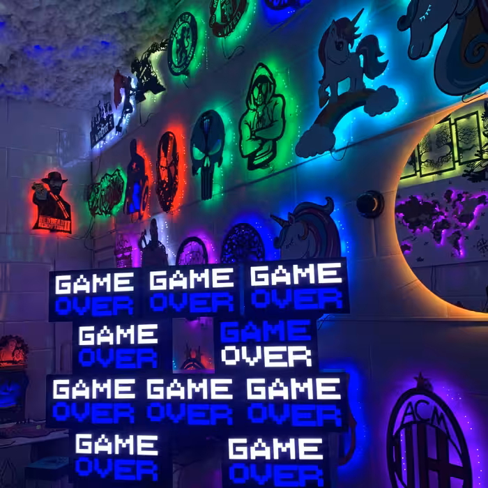 چراغ رومیزی مدل گیم اوور