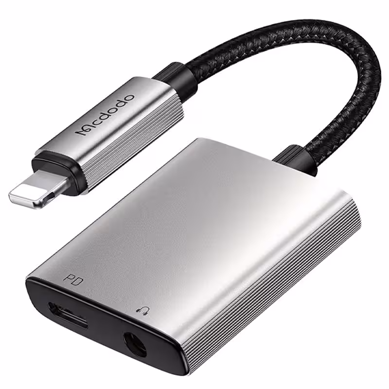 مبدل درگاه لایتنینگ و AUX به کانکتور لایتنینگ مک دودو مدل CA-554