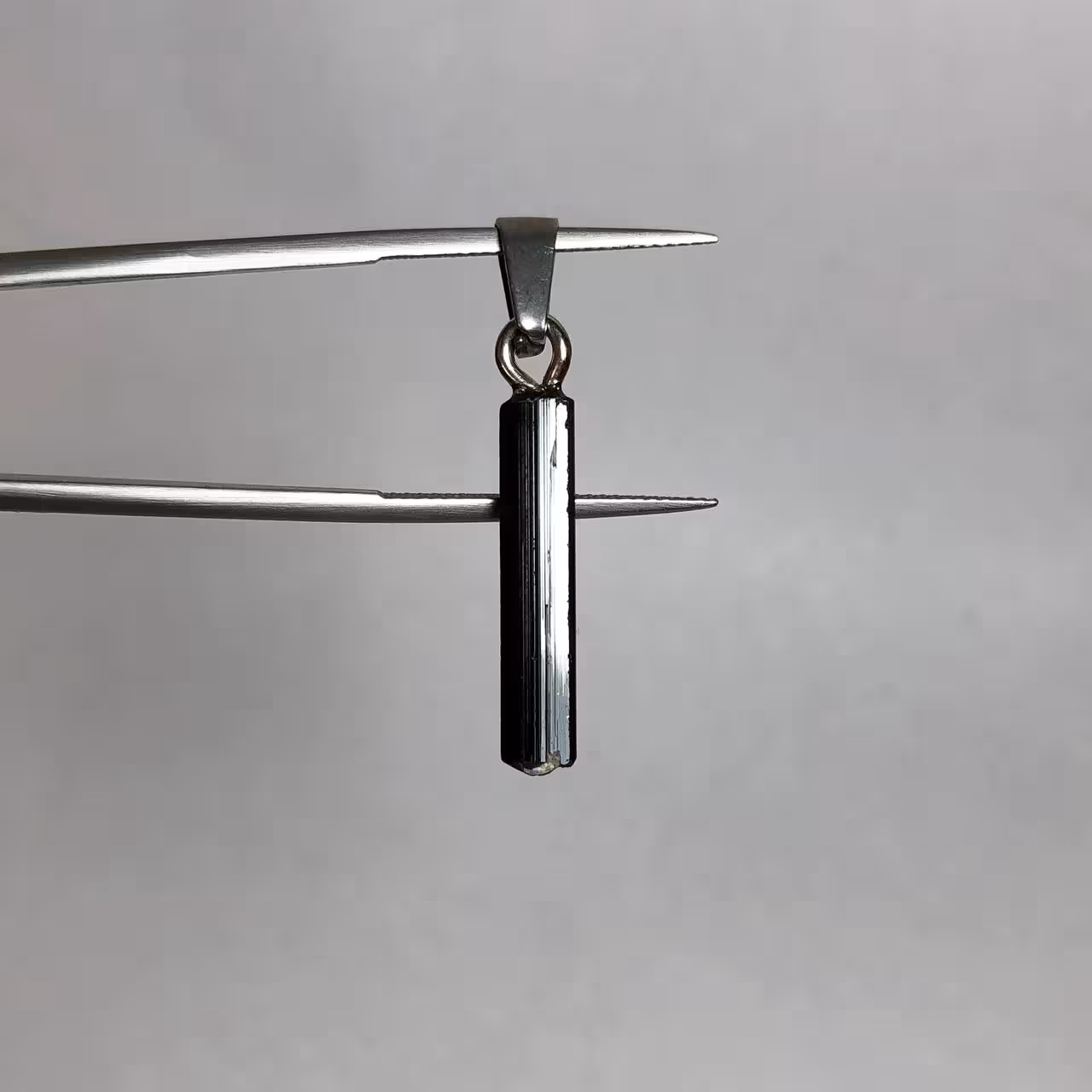 گردنبند بلک تورمالین طبیعی با کیفیت 240504