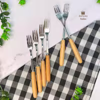 چنگال میوه استیل دسته چوبی