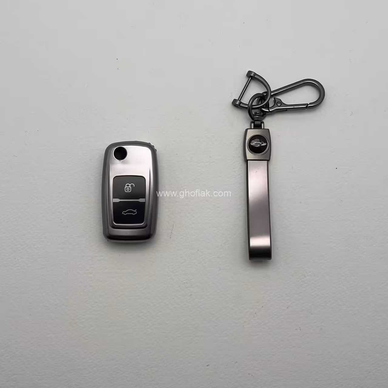 کاور ریموت ام‌وی‌ام 315 و 530 طرح متالیک همراه با بند ست