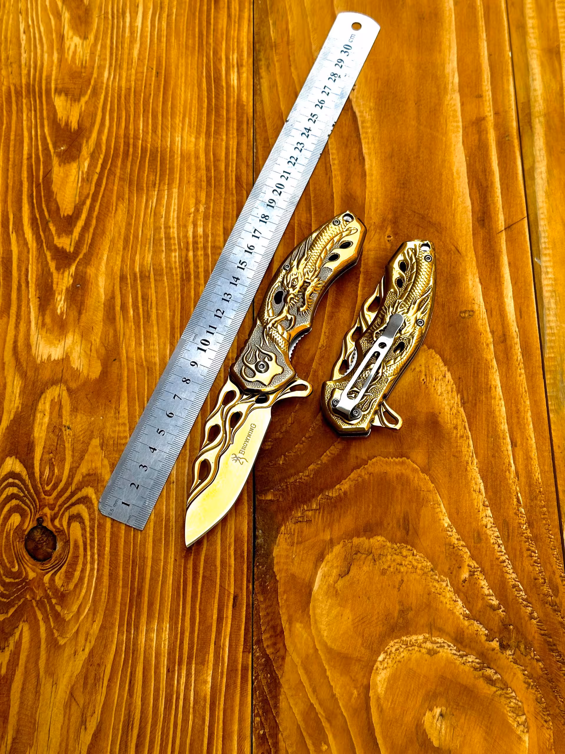 چاقو جیبی اژدهای طلایی