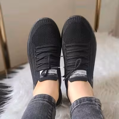 کتونی اسکیچرز