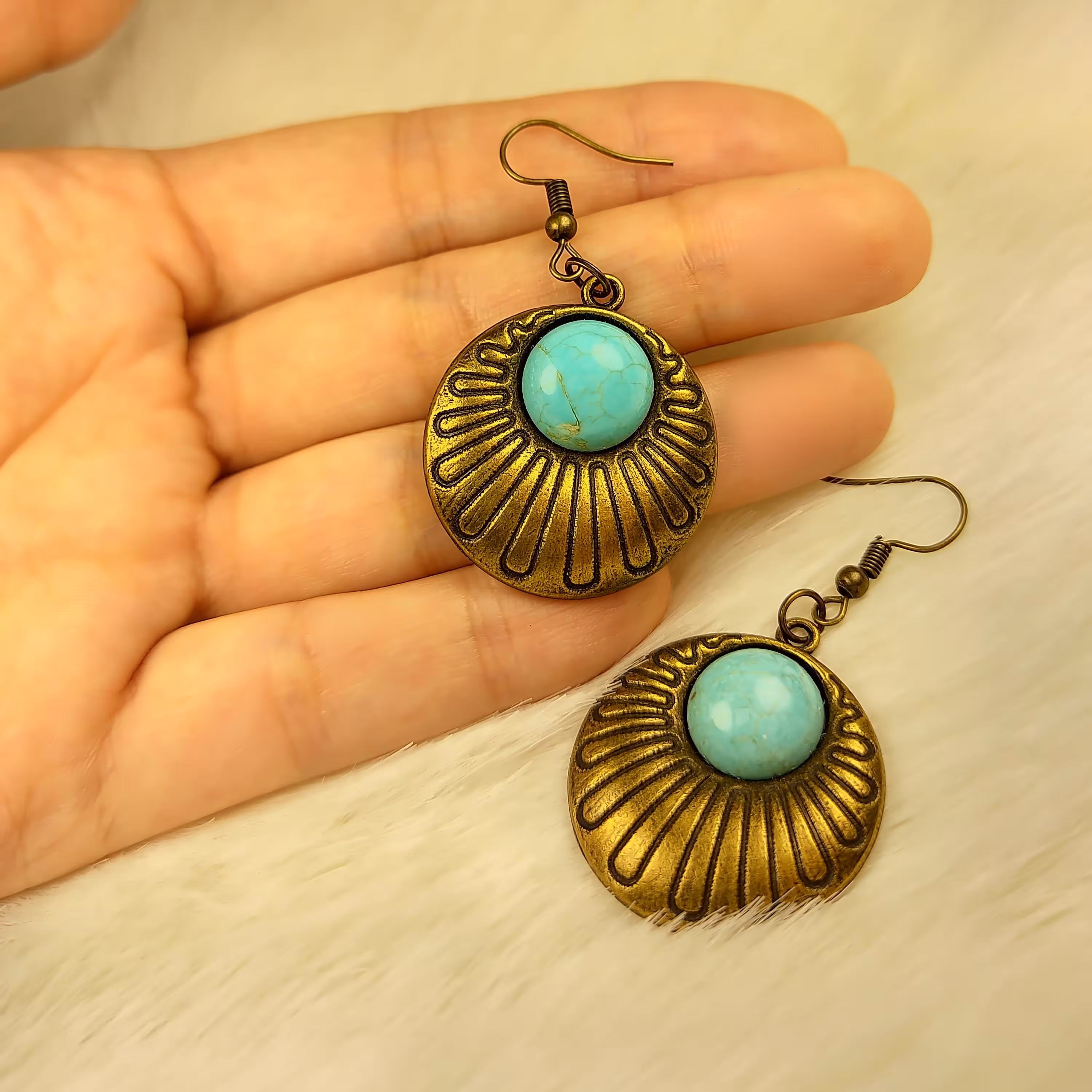 گوشواره زنانه مدل فیروزه رنگ زرده قلم