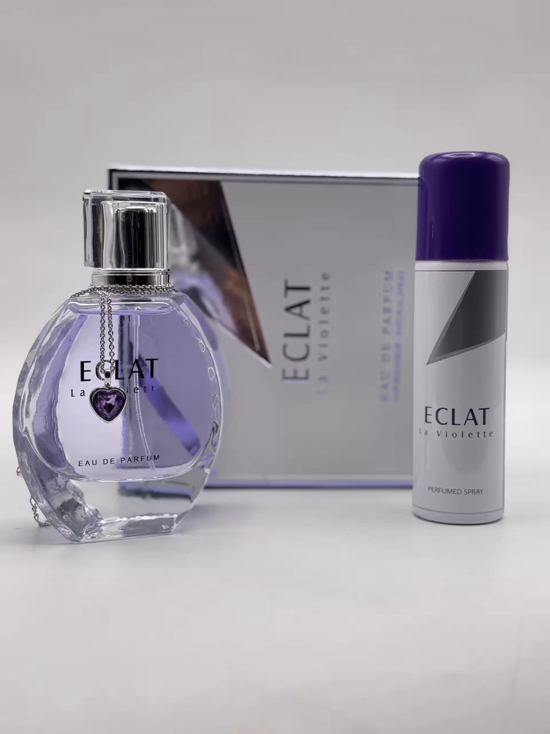 ادکلن اکلت فراگرنس ورد زنانه 100 میل به همراه اسپری (Fragrance world Eclat)