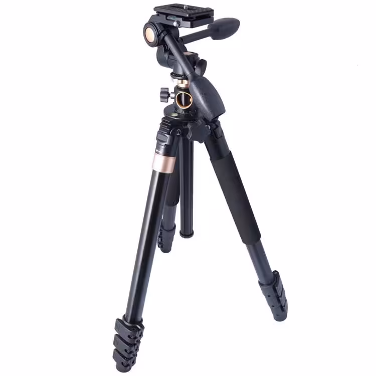 سه پایه دوربین نیمه حرفه ای بیک Beike Tripod Q620