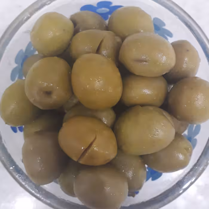 زیتون شکسته تلخی نداره یک کیلویی