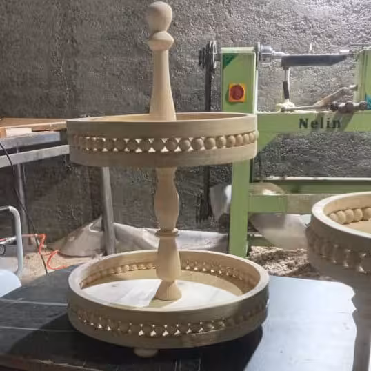 شکلات خوری دو طبقه با انواع چوب جنگلی قطر  30 سانت 