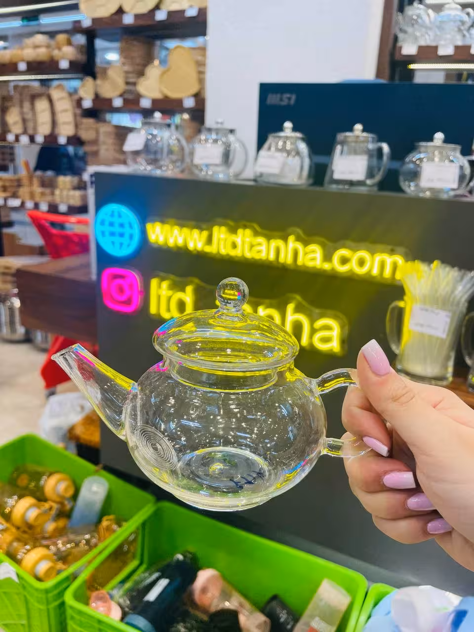 قوری زعفران پیرکس آنتی شوک FT14