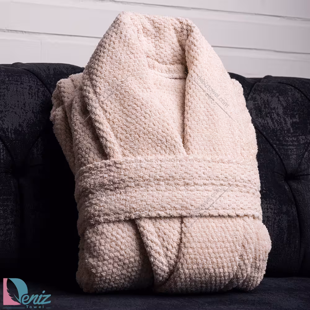 حوله تن پوش نیکولو رنگ کرم تیره