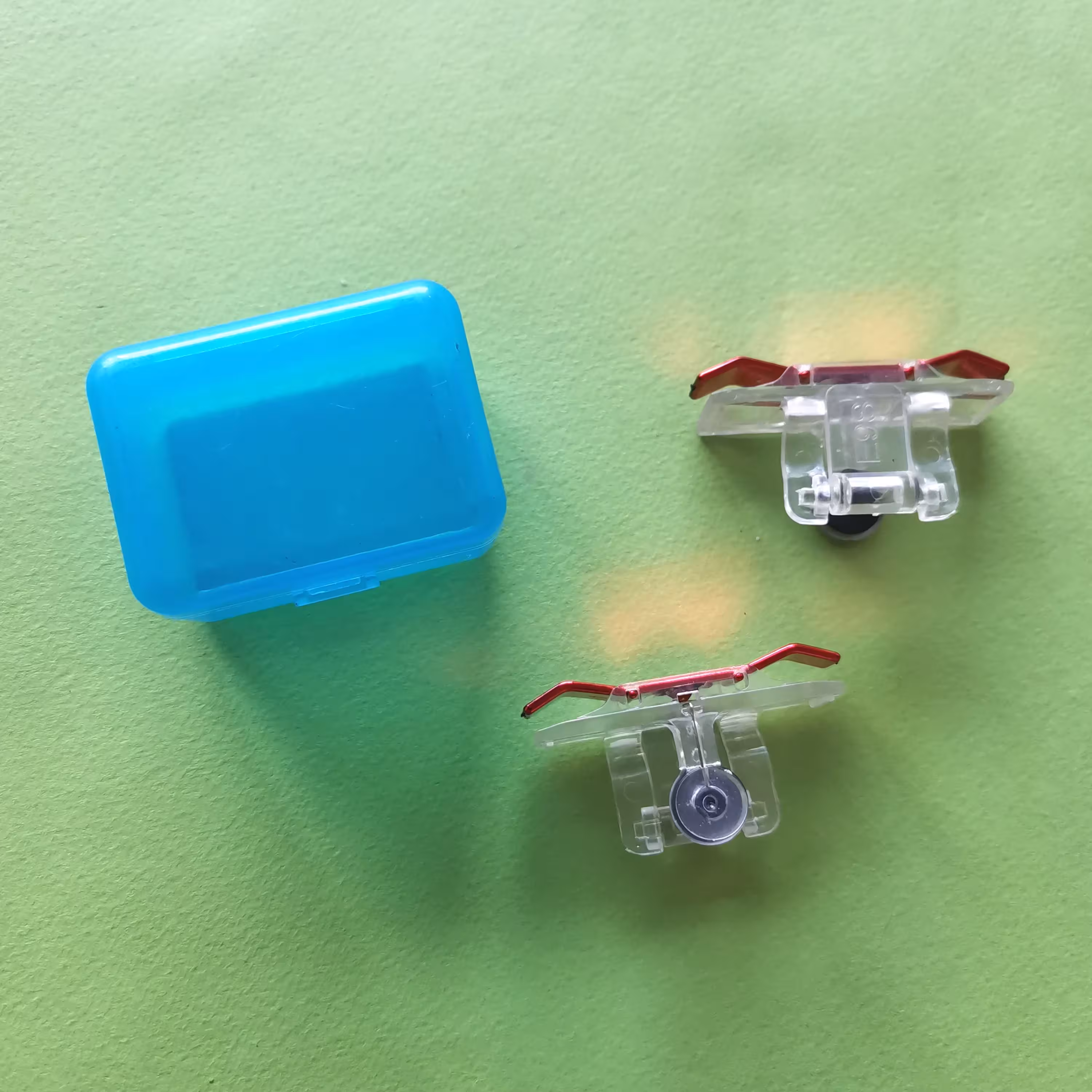 دسته بازی مغناطیسی موبایل مدل E9