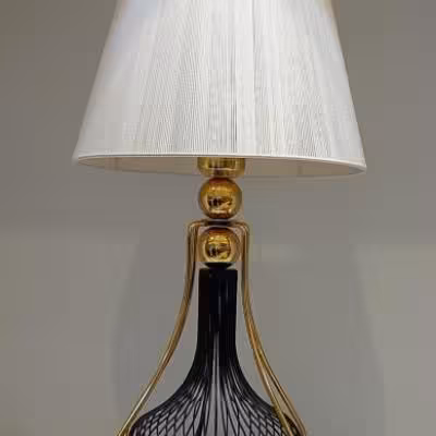 آباژور رومیزی صدف