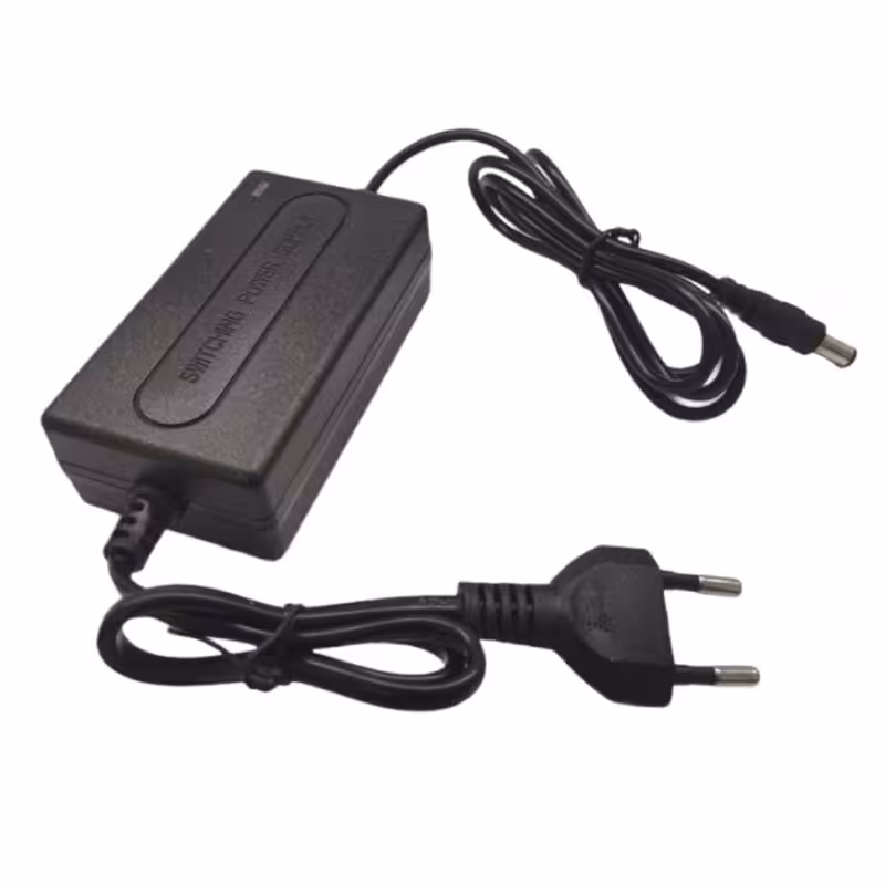 آداپتور 12V  2A مدیانور MDIANOOR