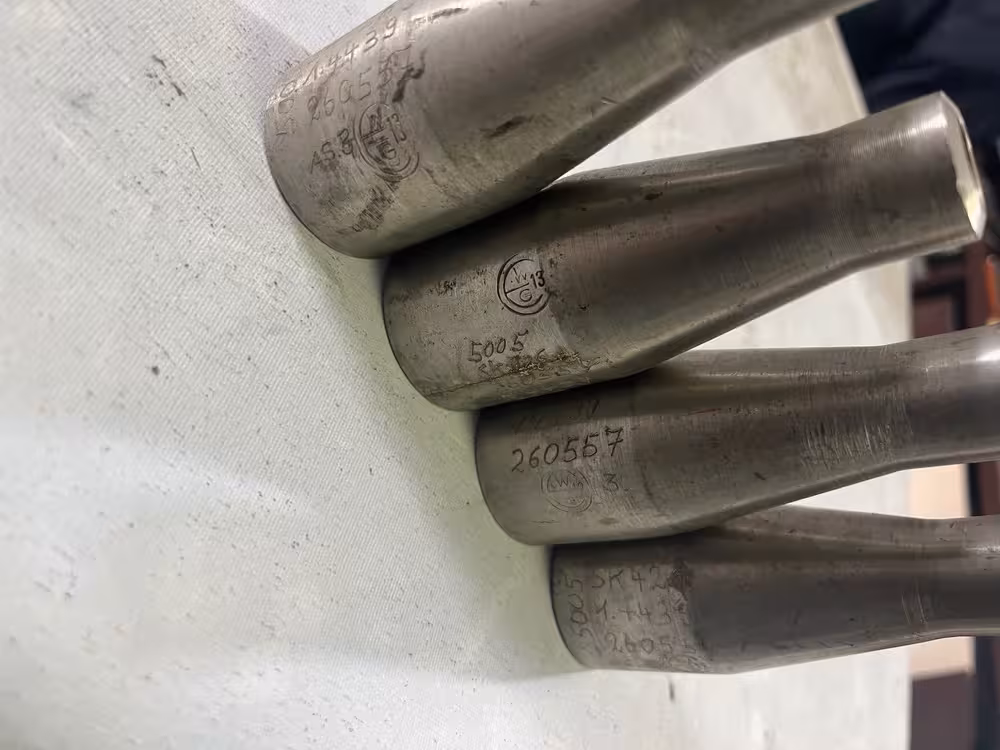 سوییچ نیپل صاف  1  * 1/2  اینچ رده 80 سره  1/2ساکت 1 دنده از جنس SK 426 A 4439