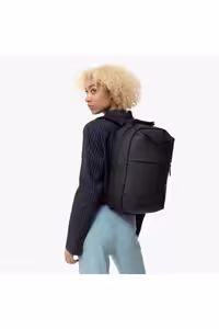 کوله پشتی TECUM TOTE CNNCT F سیاه مات Eastpak