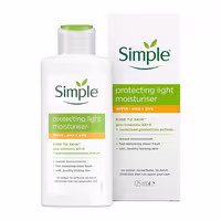 مرطوب کننده آبرسان SPF15 سیمپل مدل لایت حجم 125 میل