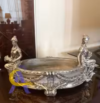 ظرف پذیرایی دو خواهر ایتالیایی