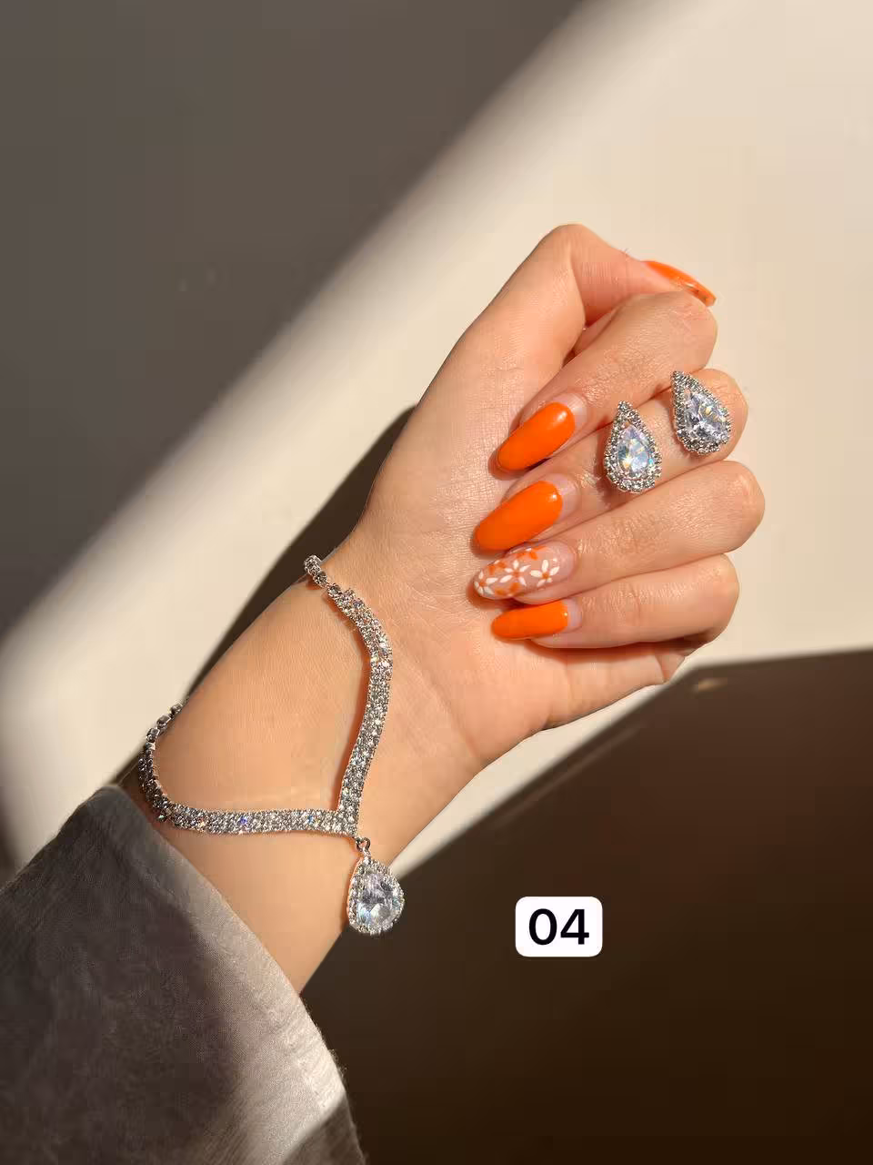 نیم ست مجلسی55  نیم ست مجلسی رنگ ثابت/هرگونه بدلیجات ازمواد شوینده عطر ادکلن استخر دورباشند