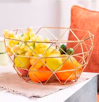 سبد میوه طلایی لوکسینه