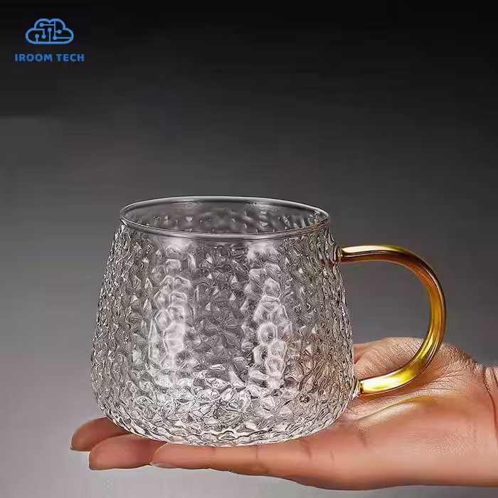 لیوان پیرکس برفی دسته طلایی