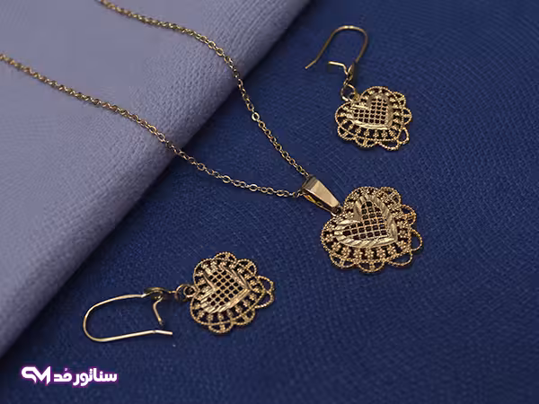نیم ست طرح طلا قلب N8170